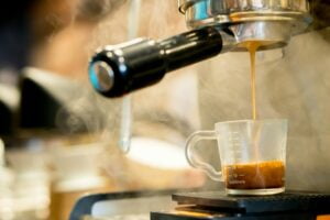 making specialty coffee in coffee machine