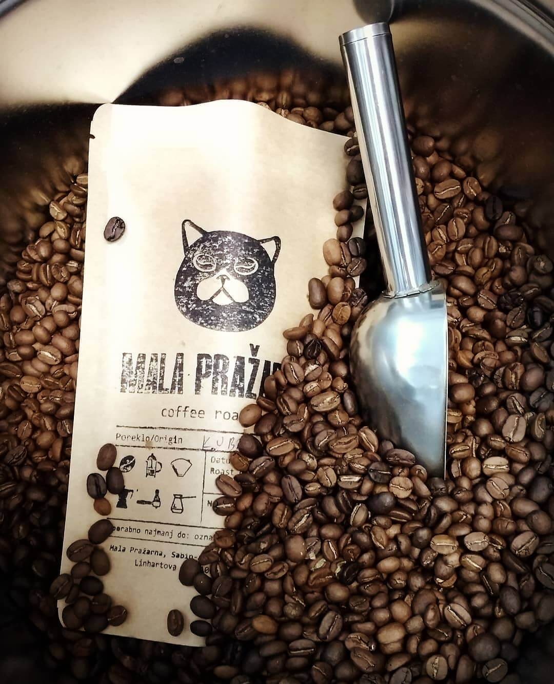 Mala Pražarna coffee beans