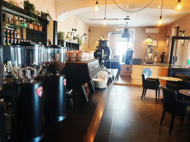 Pražarna coffee shop interior